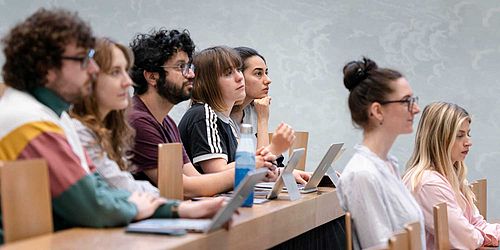 Vorlesesaal Uni Basel